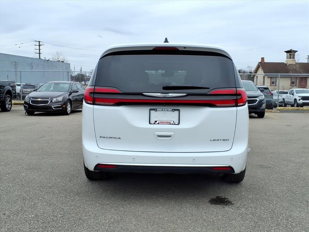 2024 Chrysler Pacifica Limited