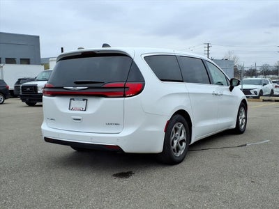 2024 Chrysler Pacifica Limited