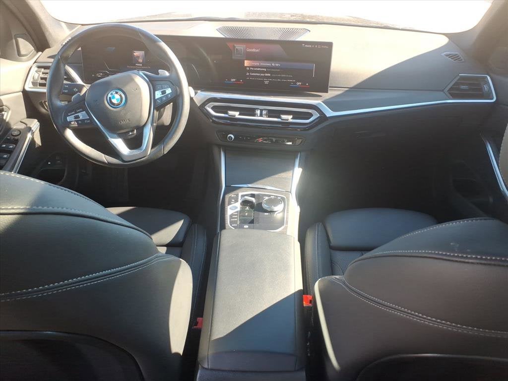 2024 BMW 3 Series 330e