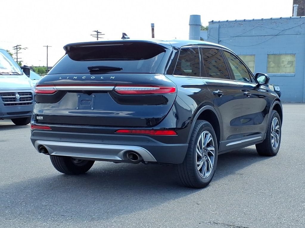 2023 Lincoln Corsair Standard