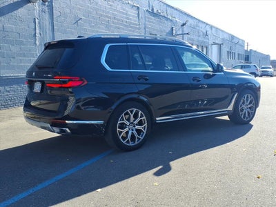 2025 BMW X7 xDrive40i