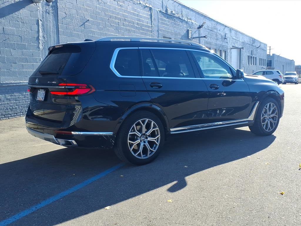 2025 BMW X7 xDrive40i