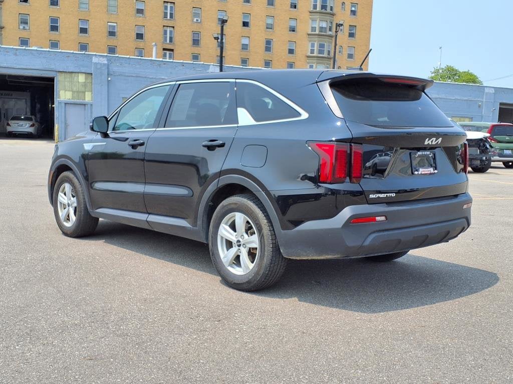 2023 Kia Sorento LX