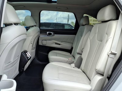 2022 Kia Sorento SX