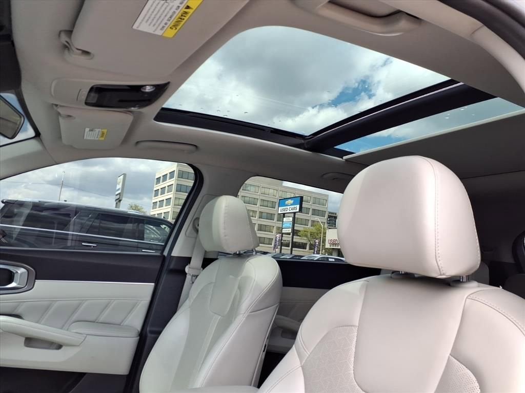 2022 Kia Sorento SX