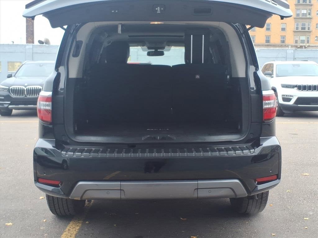 2023 Nissan Armada SL