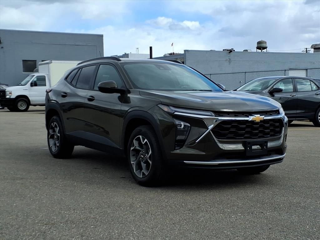 2024 Chevrolet Trax LT