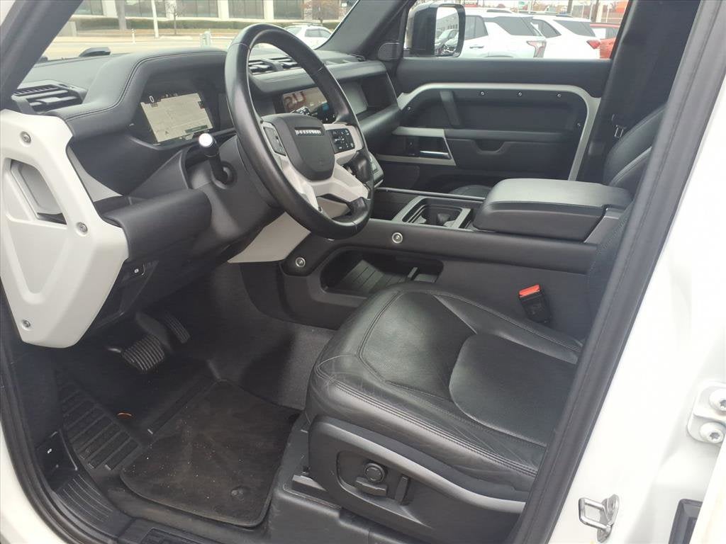 2024 Land Rover Defender S