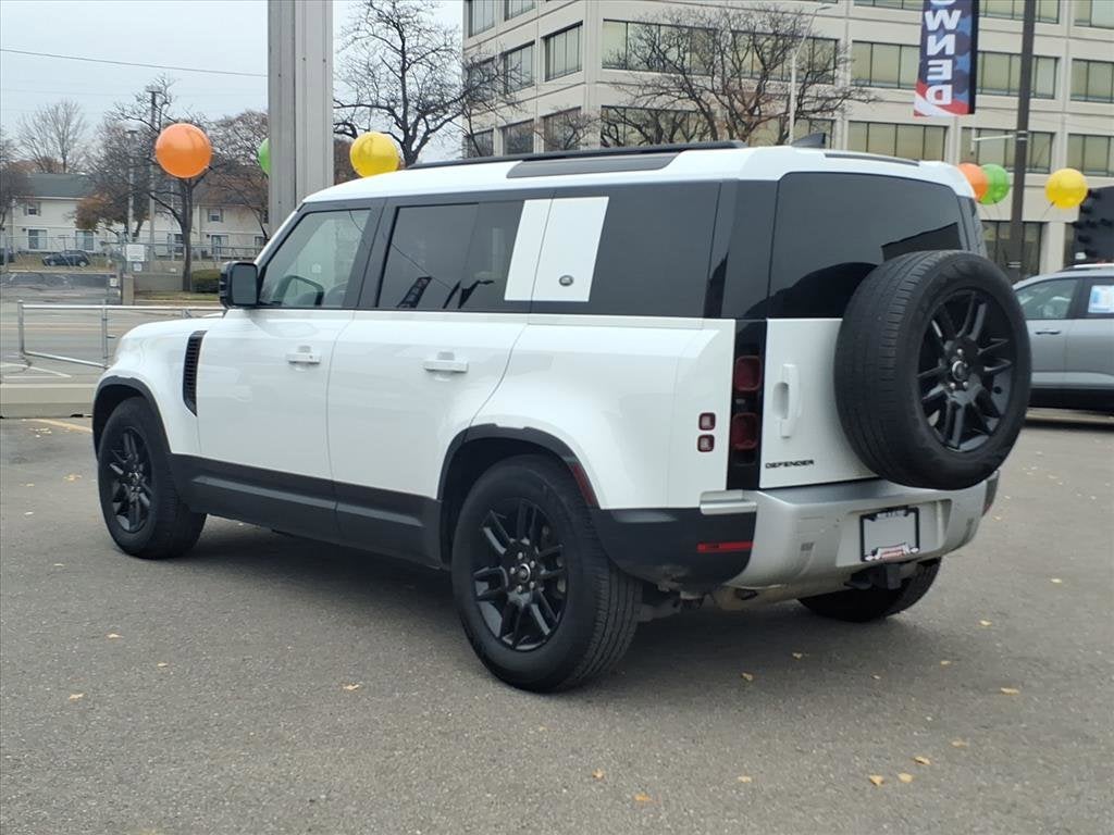 2024 Land Rover Defender S