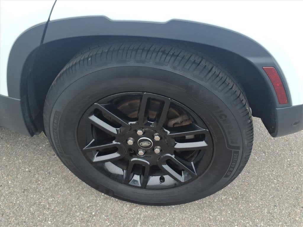 2024 Land Rover Defender S