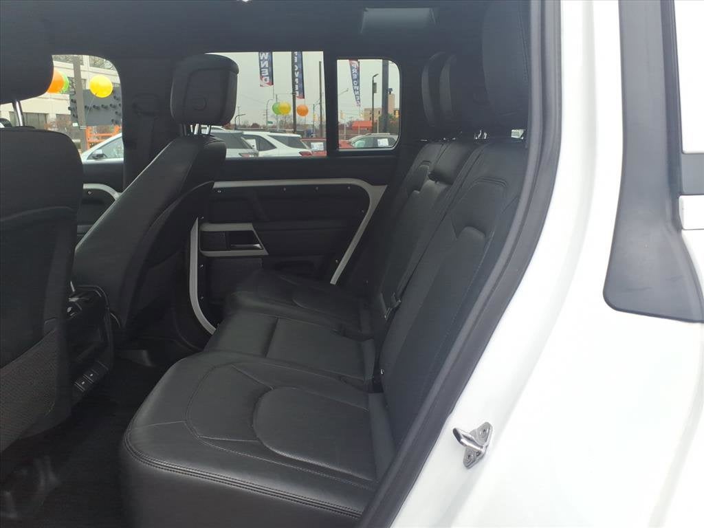 2024 Land Rover Defender S