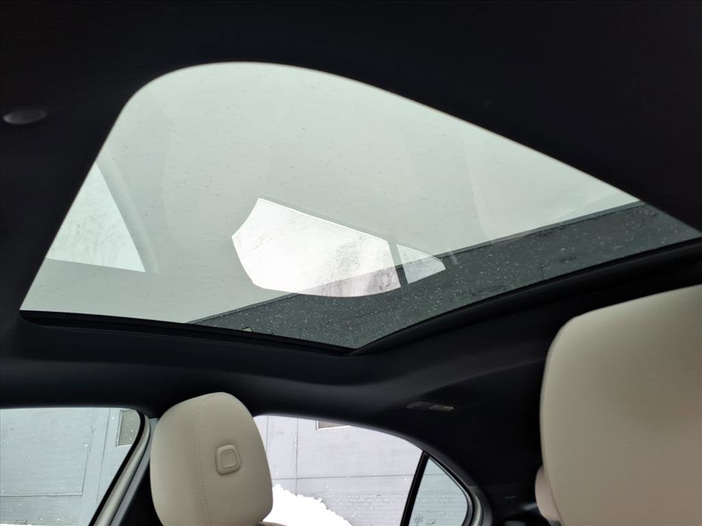 2022 Mercedes-Benz A 220 4MATIC®