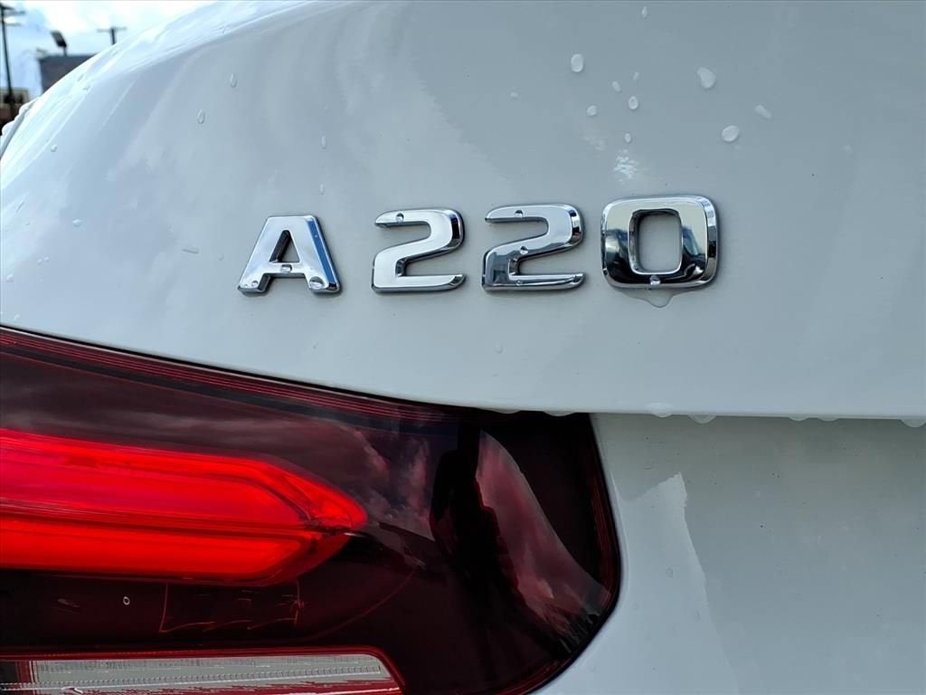 2022 Mercedes-Benz A 220 4MATIC®