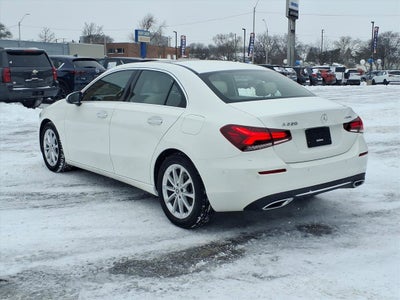 2022 Mercedes-Benz A 220 4MATIC®