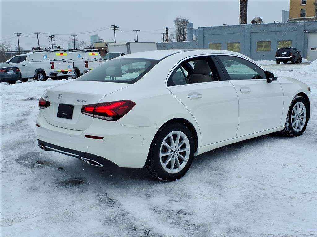 2022 Mercedes-Benz A 220 4MATIC®