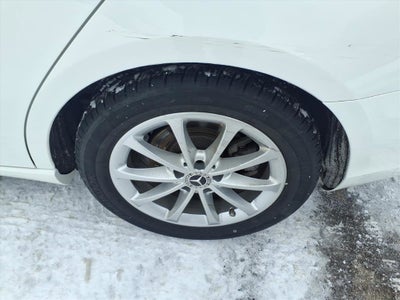 2022 Mercedes-Benz A 220 4MATIC®