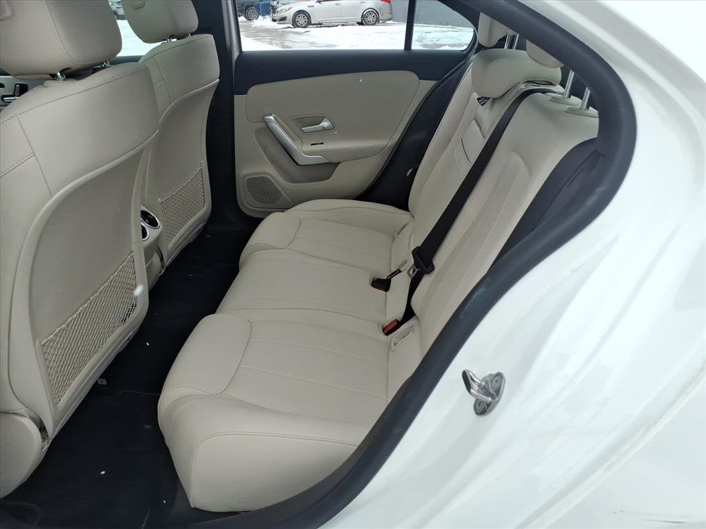 2022 Mercedes-Benz A 220 4MATIC®