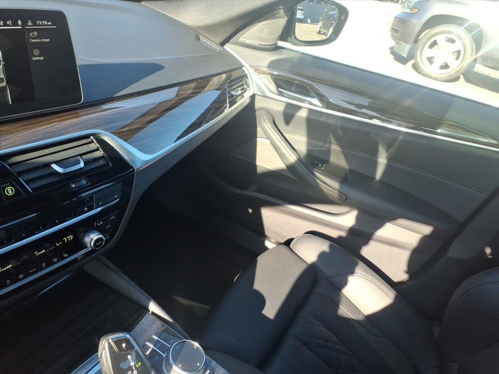 2023 BMW 5 Series 530e xDrive